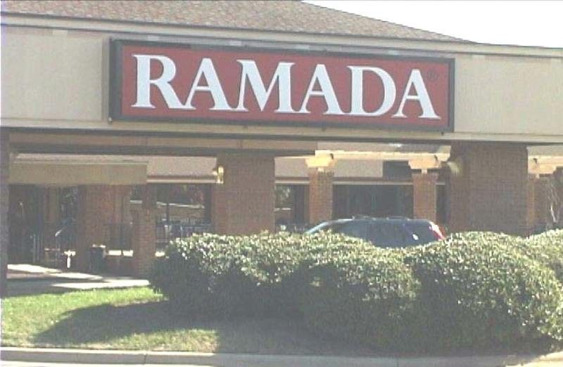 Ramada By Wyndham Raleigh Hotel Ngoại thất bức ảnh
